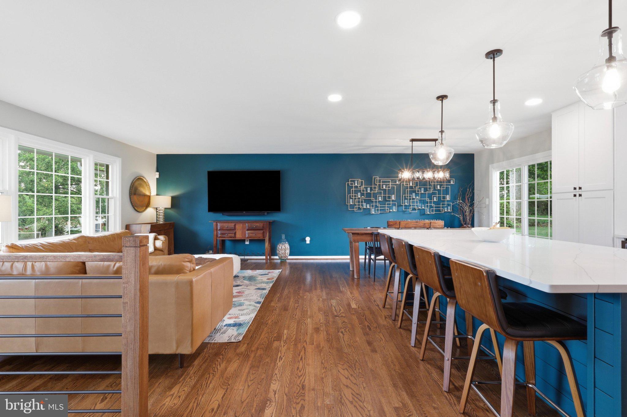 8137 Marcy Avenue Springfield, VA 22152 - Photo 4 of 46 Gallery Image 4