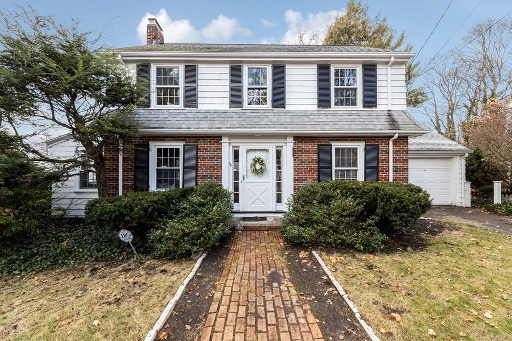 39 Linnet Street Boston, MA 02132 - Photo 1 of 30 Gallery Image 1