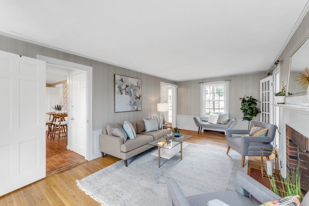 39 Linnet Street Boston, MA 02132 - Photo 12 of 30 Gallery Image 12