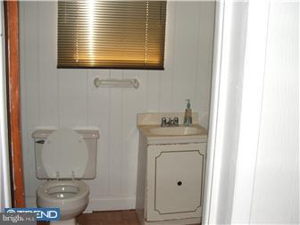 5742 Addison Street Philadelphia, PA 19143 - Photo 6 of 11 Bathroom