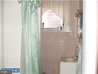 5742 Addison Street Philadelphia, PA 19143 - Photo 10 of 11 Bathroom