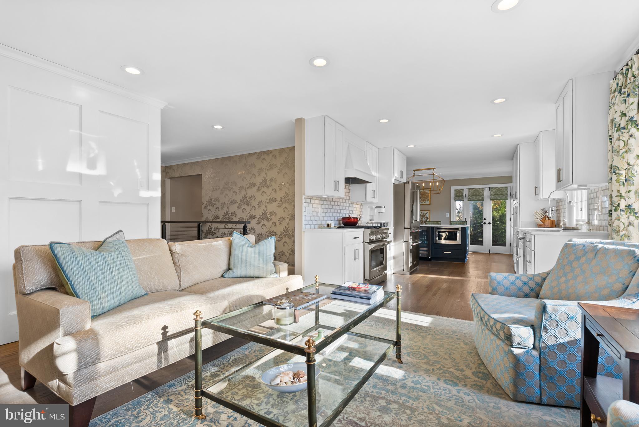 1101 Gatewood Drive Alexandria, VA 22307 - Photo 29 of 63 a living room with furniture kitchen view and a table