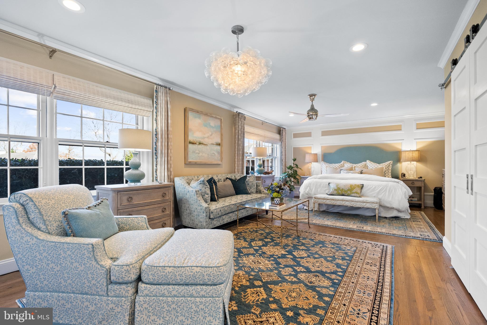 1101 Gatewood Drive Alexandria, VA 22307 - Photo 33 of 63 a living room with furniture and a large window