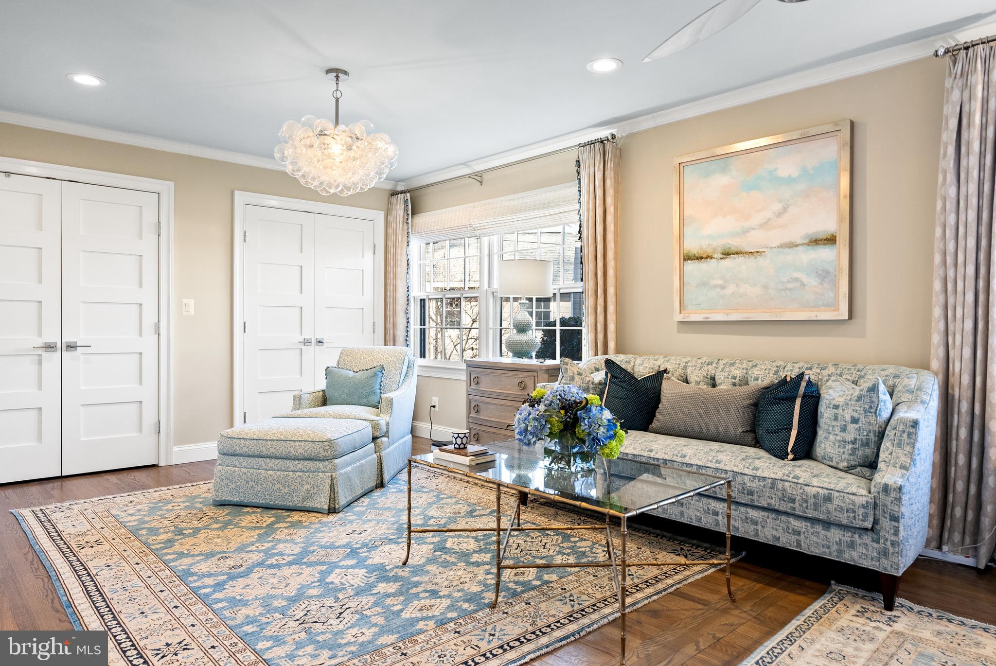 1101 Gatewood Drive Alexandria, VA 22307 - Photo 35 of 63 a living room with furniture and a large window