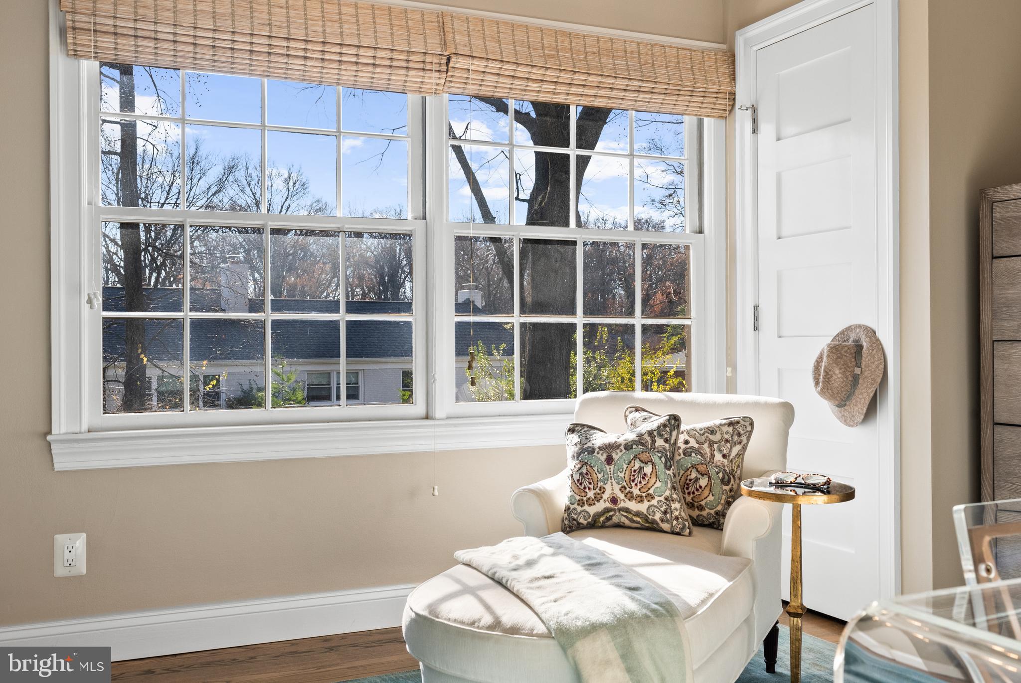 1101 Gatewood Drive Alexandria, VA 22307 - Photo 45 of 63 a living room with a couch and a large window