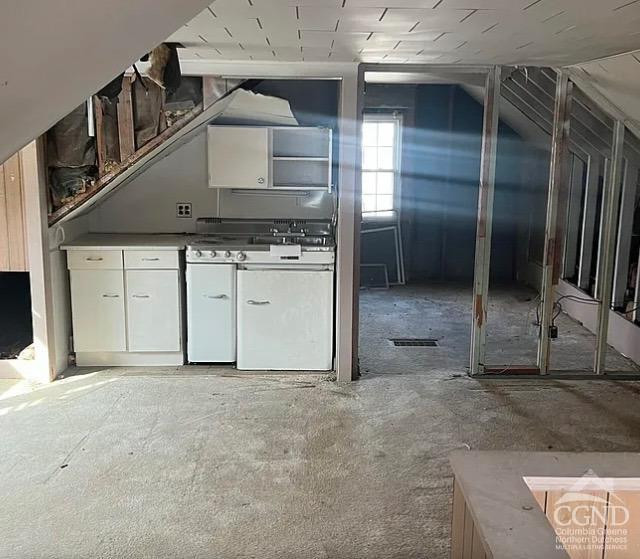 27 Plank Road Troy, NY 12182 - Photo 8 of 15 Photo 8