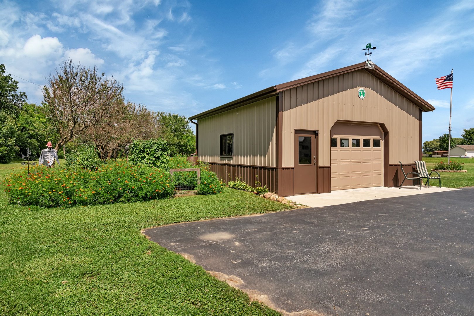 2052 North 3569th Road Serena, IL 60549 - Photo 4 of 45