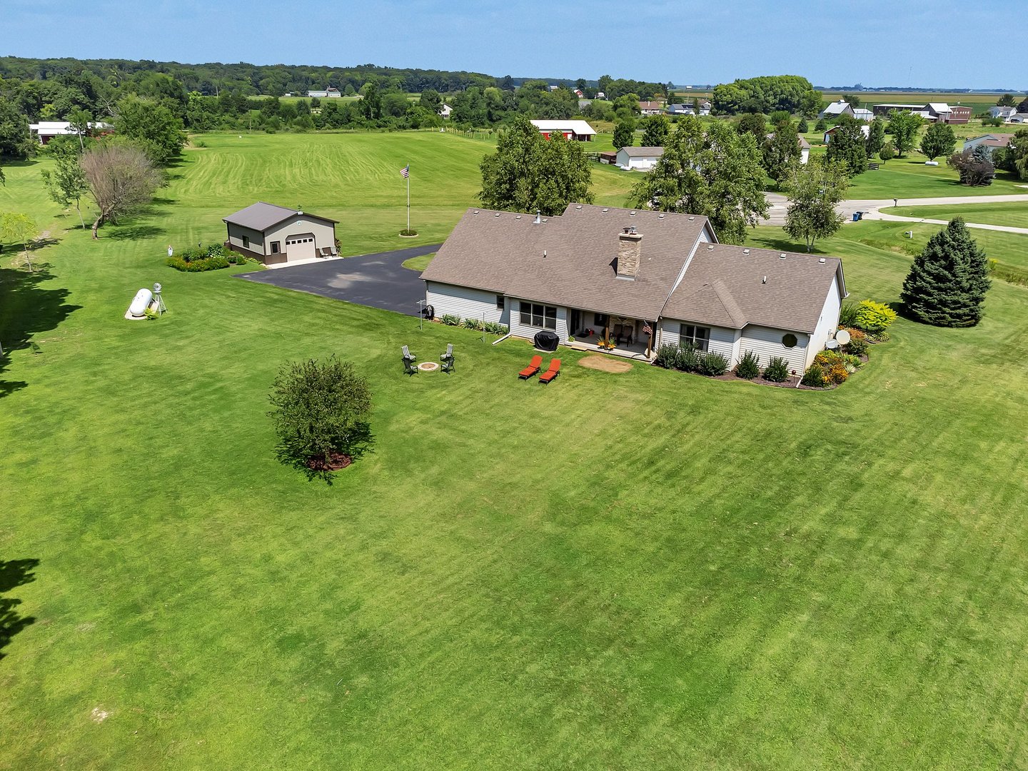 2052 North 3569th Road Serena, IL 60549 - Photo 42 of 45