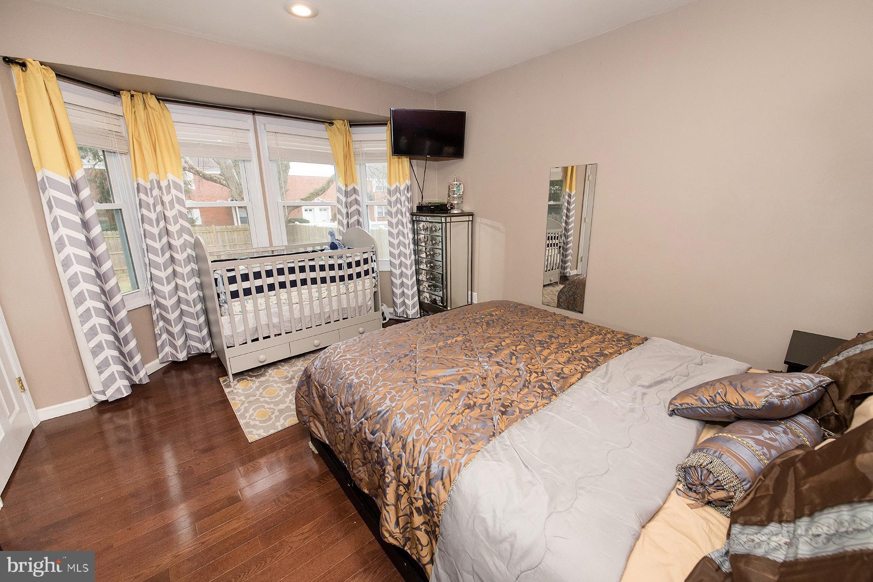 34 Amsterdam Road Hamilton, NJ 08620 - Photo 20 of 43 Gallery Image 20