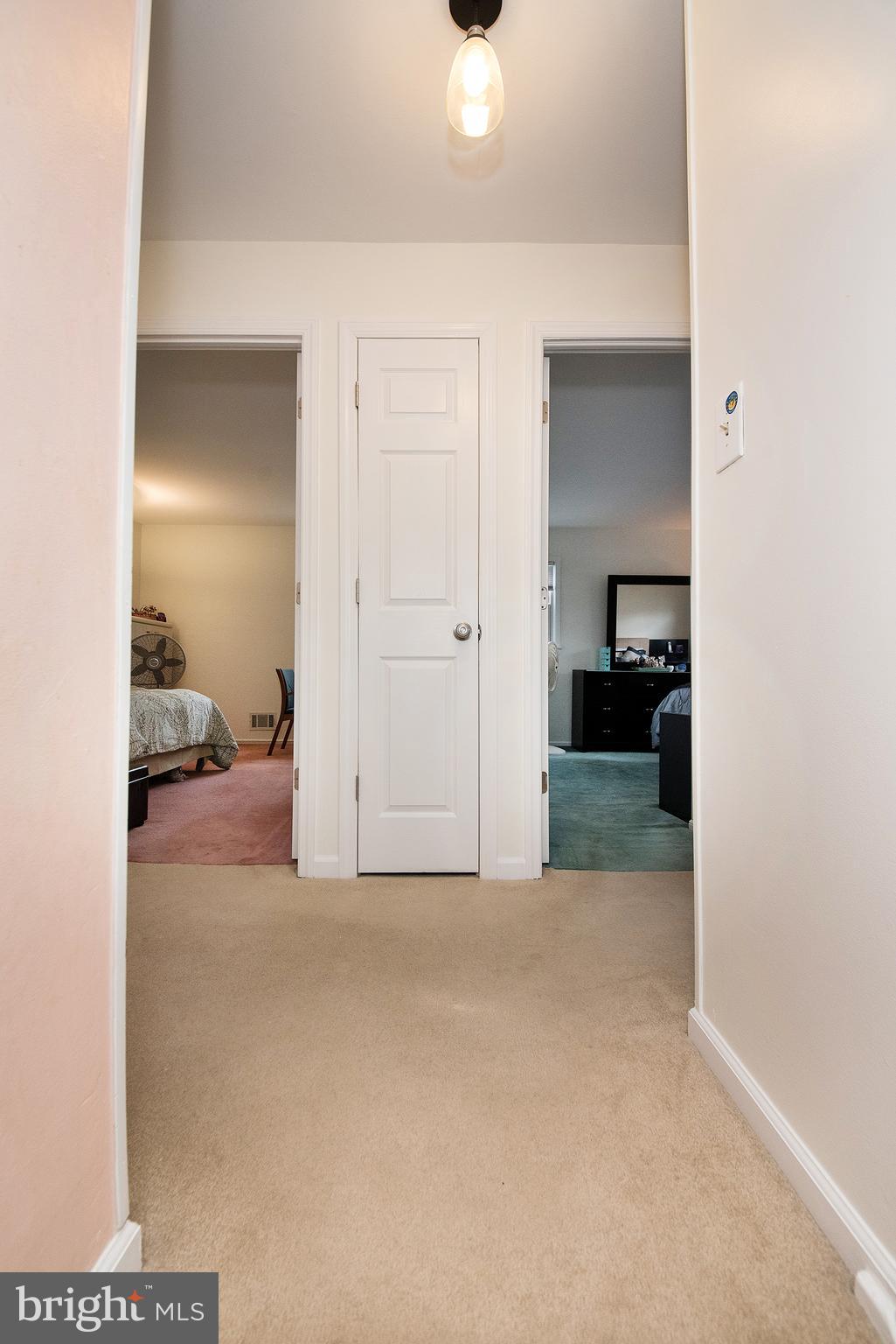34 Amsterdam Road Hamilton, NJ 08620 - Photo 29 of 43 Gallery Image 29
