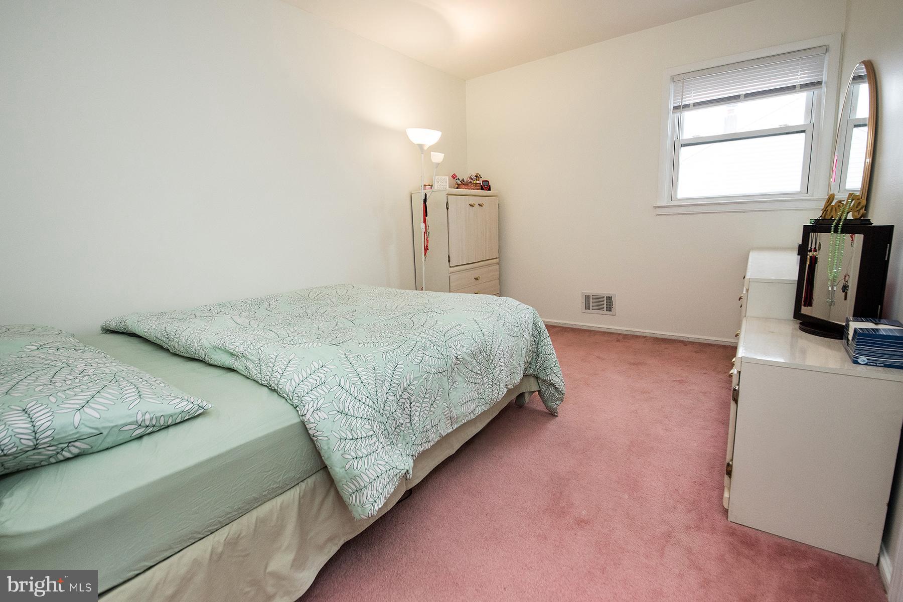 34 Amsterdam Road Hamilton, NJ 08620 - Photo 30 of 43 Gallery Image 30