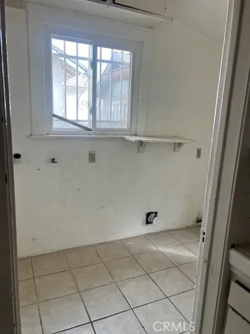 $625,000 | 920 South Osage Avenue, Inglewood, CA 90301