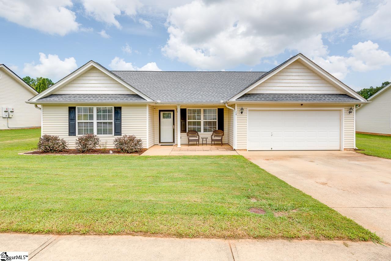 14 Dakota Road Greenville, SC 29617 - Photo 1 of 36 Gallery Image 1