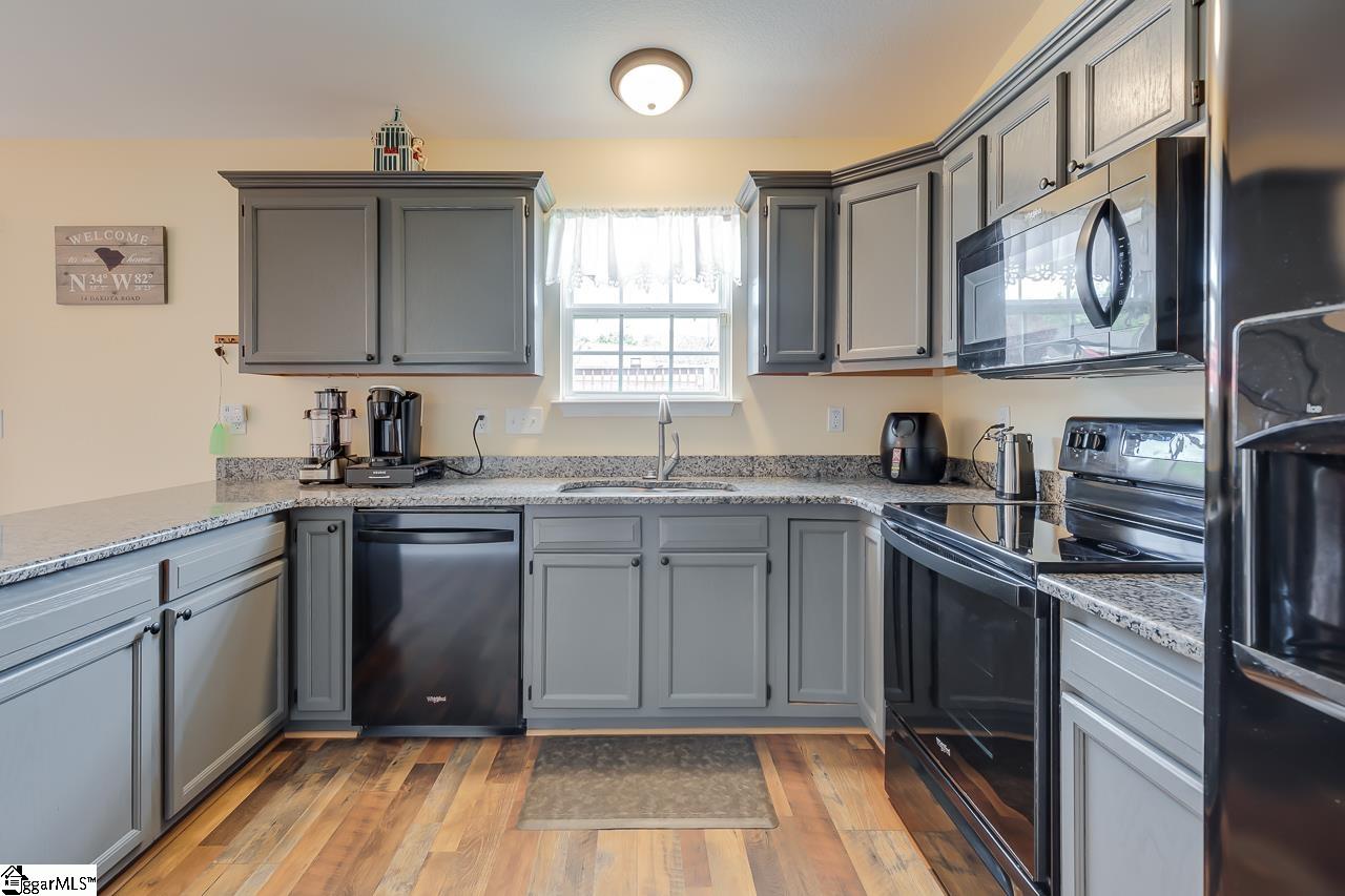 14 Dakota Road Greenville, SC 29617 - Photo 14 of 36 Gallery Image 14
