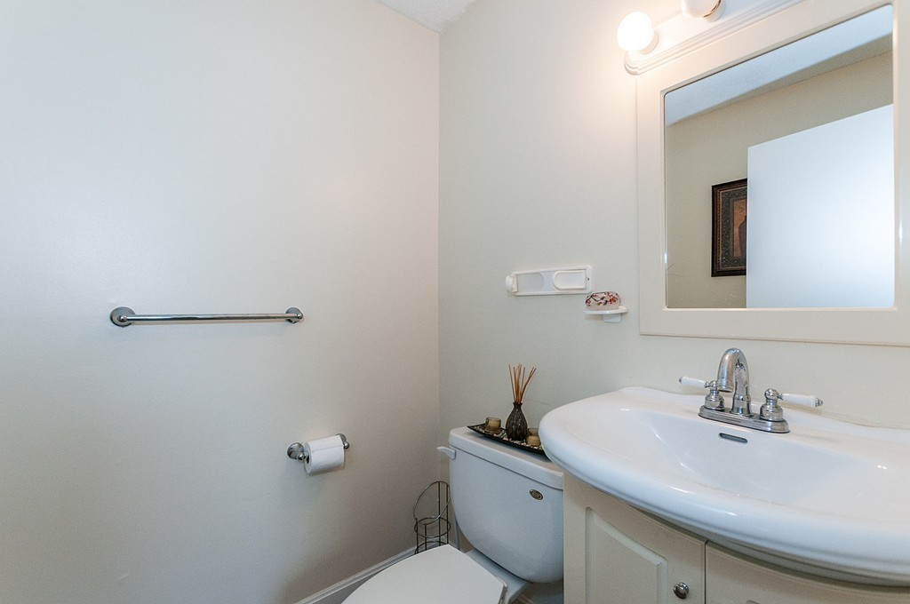 34 A Rockingham Street, Unit A Lowell, MA 01852 - Photo 17 of 22 Gallery Image 17