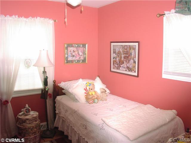 2607 Sunnybrook Road Henrico, VA 23294 - Photo 9 of 12 Bedroom