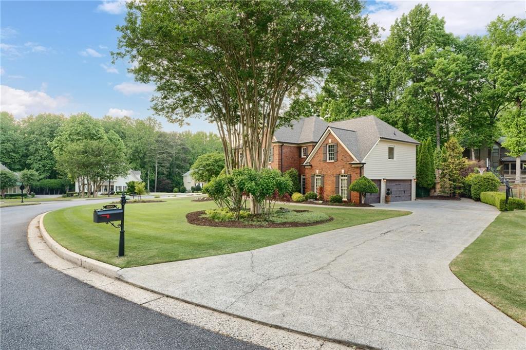 3890 Bridle Ridge Drive Suwanee, GA 30024 - Photo 6 of 89