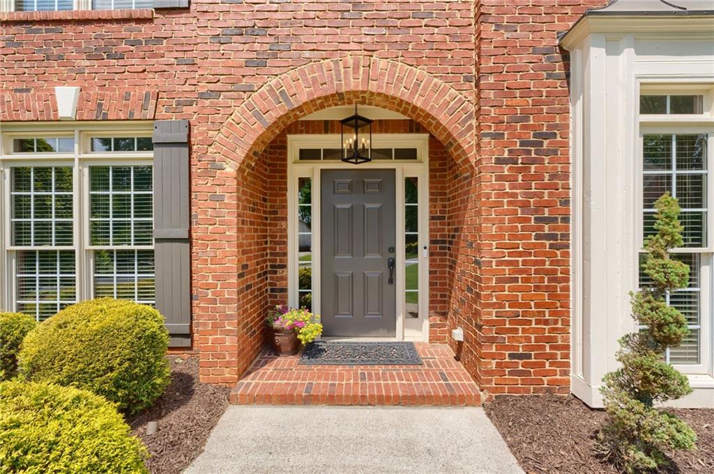 3890 Bridle Ridge Drive Suwanee, GA 30024 - Photo 8 of 89