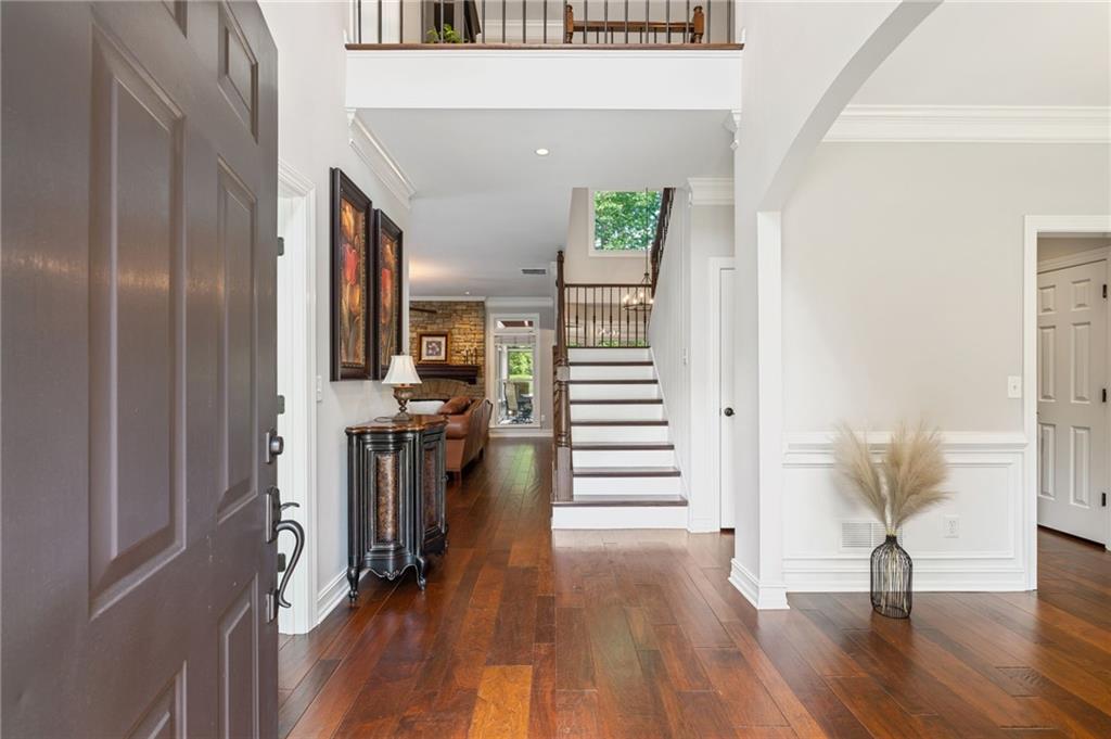 3890 Bridle Ridge Drive Suwanee, GA 30024 - Photo 9 of 89