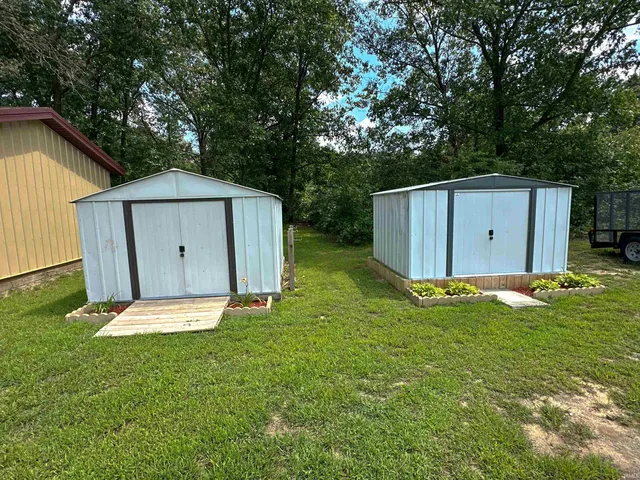 $429,500 | 2997 West 500 South, North Judson, IN 46366