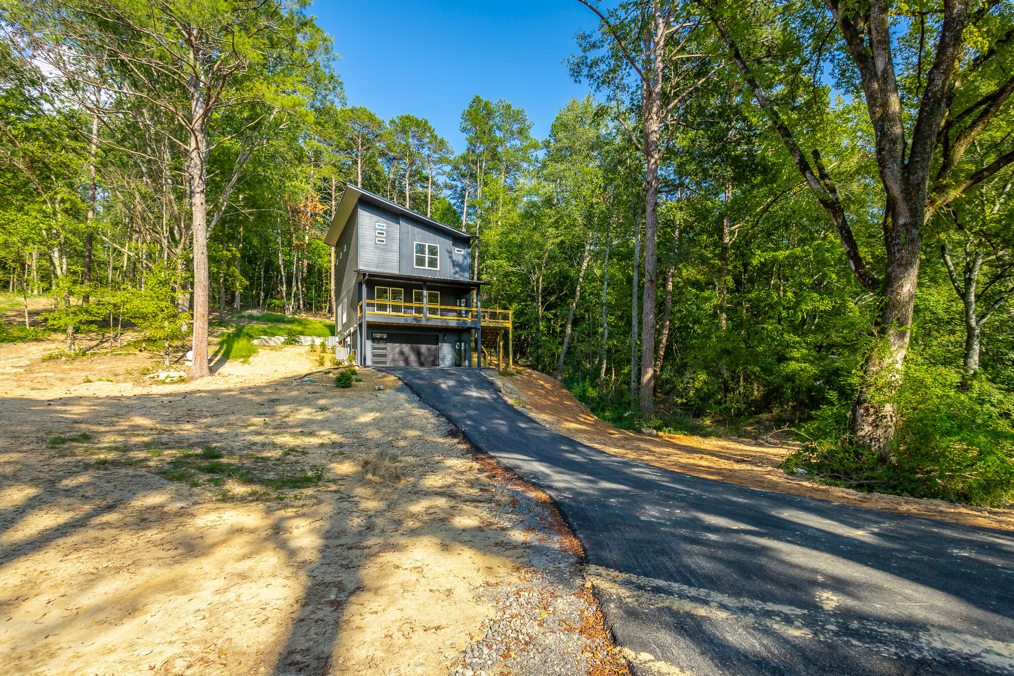 18 Rohan Lane Chickamauga, GA 30707 - Photo 2 of 39 18 Rohan Lane HD-13