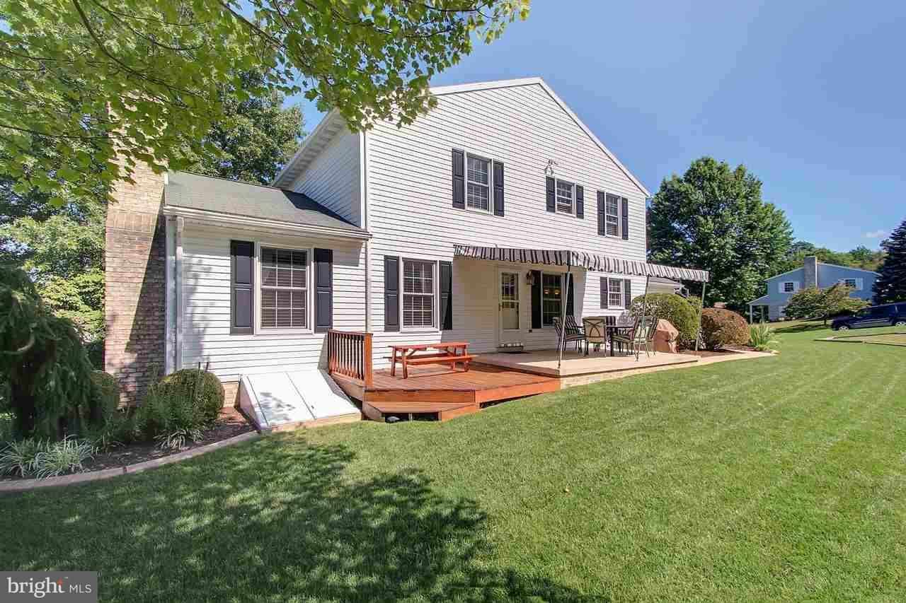 127 Lexington Road York, PA 17402 - Photo 23 of 25