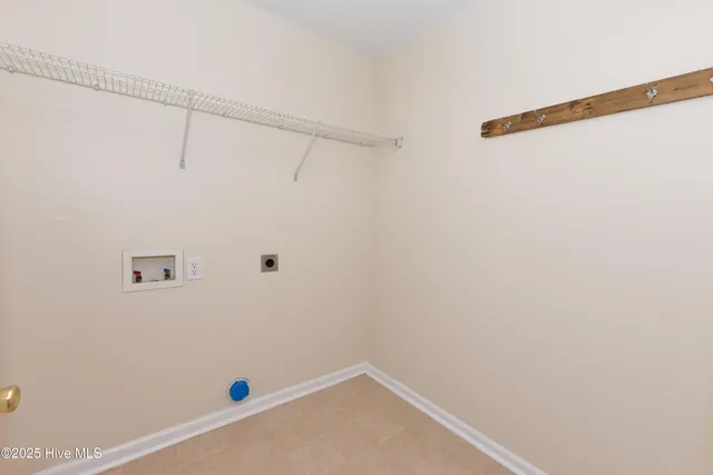 $1,775 | 236 Petersburg Road, Richlands, NC 28574