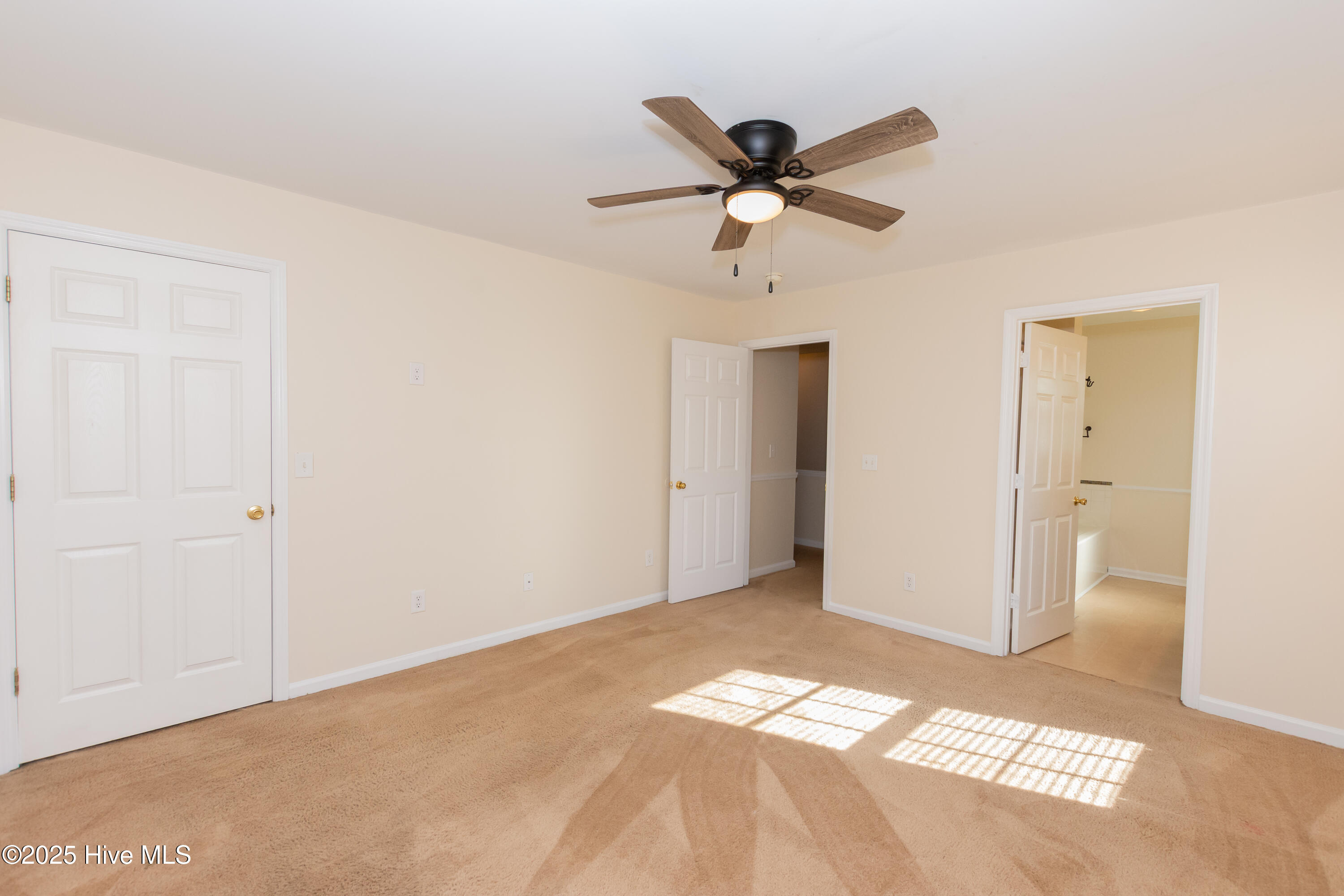 236 Petersburg Road Richlands, NC 28574 - Photo 27 of 39 236 Petersburg Rd-29