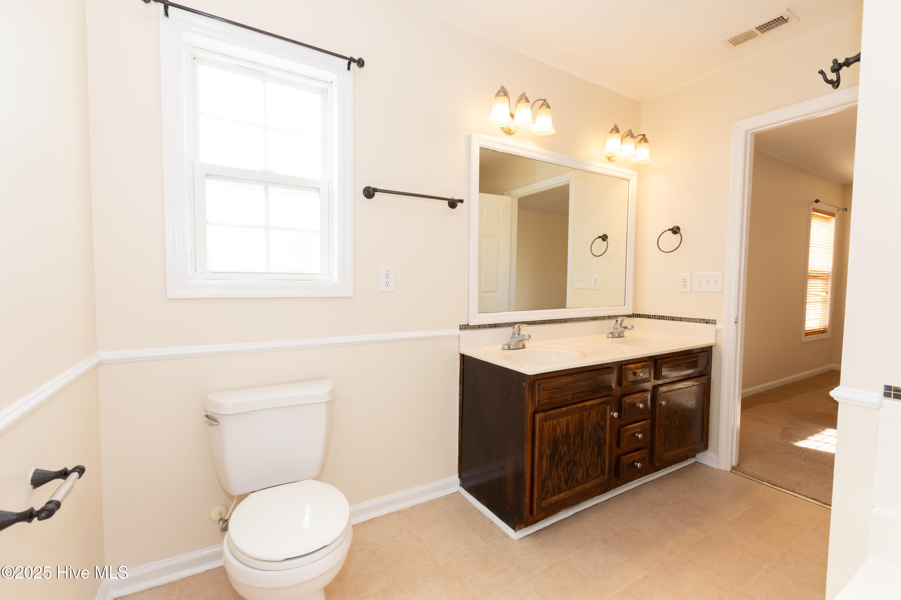 236 Petersburg Road Richlands, NC 28574 - Photo 29 of 39 236 Petersburg Rd-31