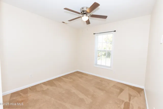 $1,725 | 236 Petersburg Road, Richlands, NC 28574