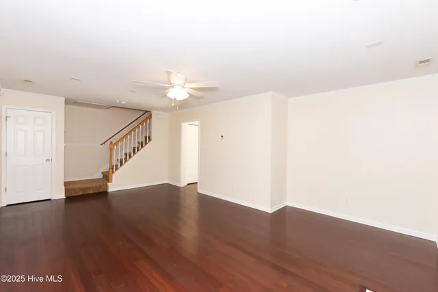 $1,725 | 236 Petersburg Road, Richlands, NC 28574