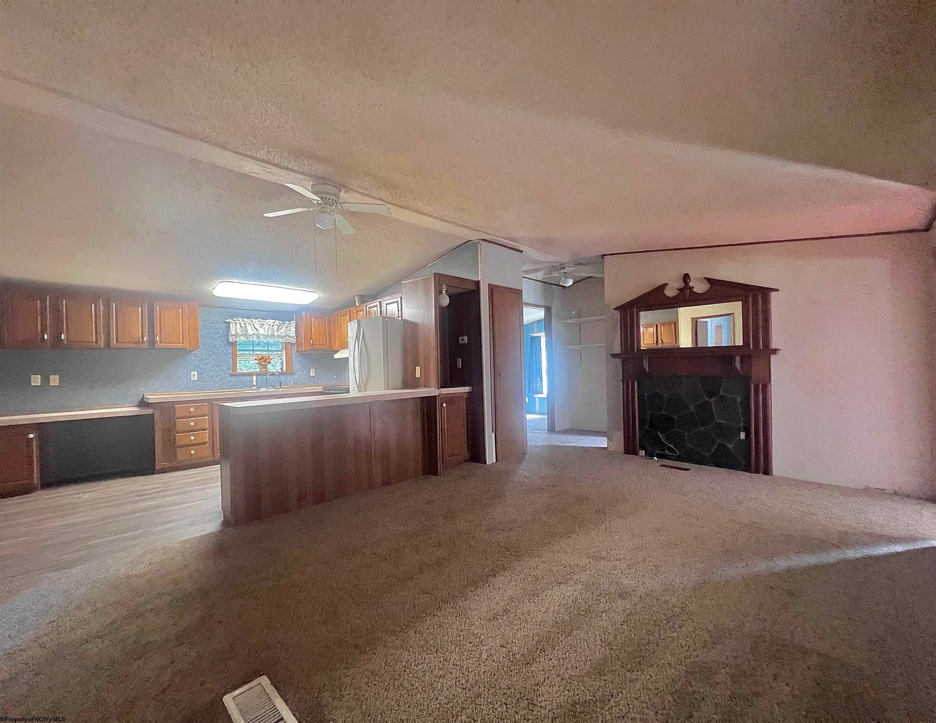 3777 Green Valley Road Bridgeport, WV 26330 - Photo 10 of 21 Gallery Image 10