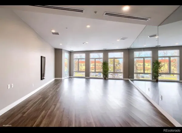 $1,800 | 2876 West 53rd Avenue, Unit 306, Denver, CO 80221