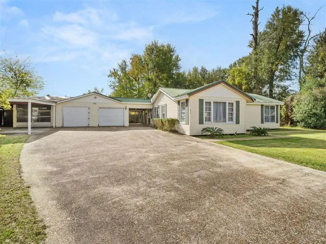 $127,900 | 855 East Lyons Street, Sulphur, LA 70663