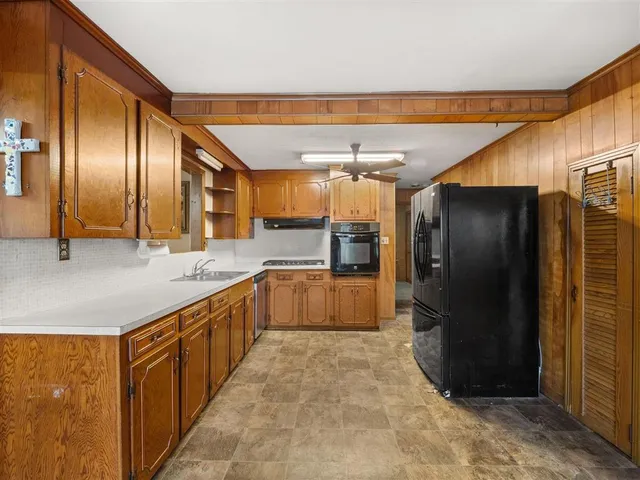 $127,900 | 855 East Lyons Street, Sulphur, LA 70663