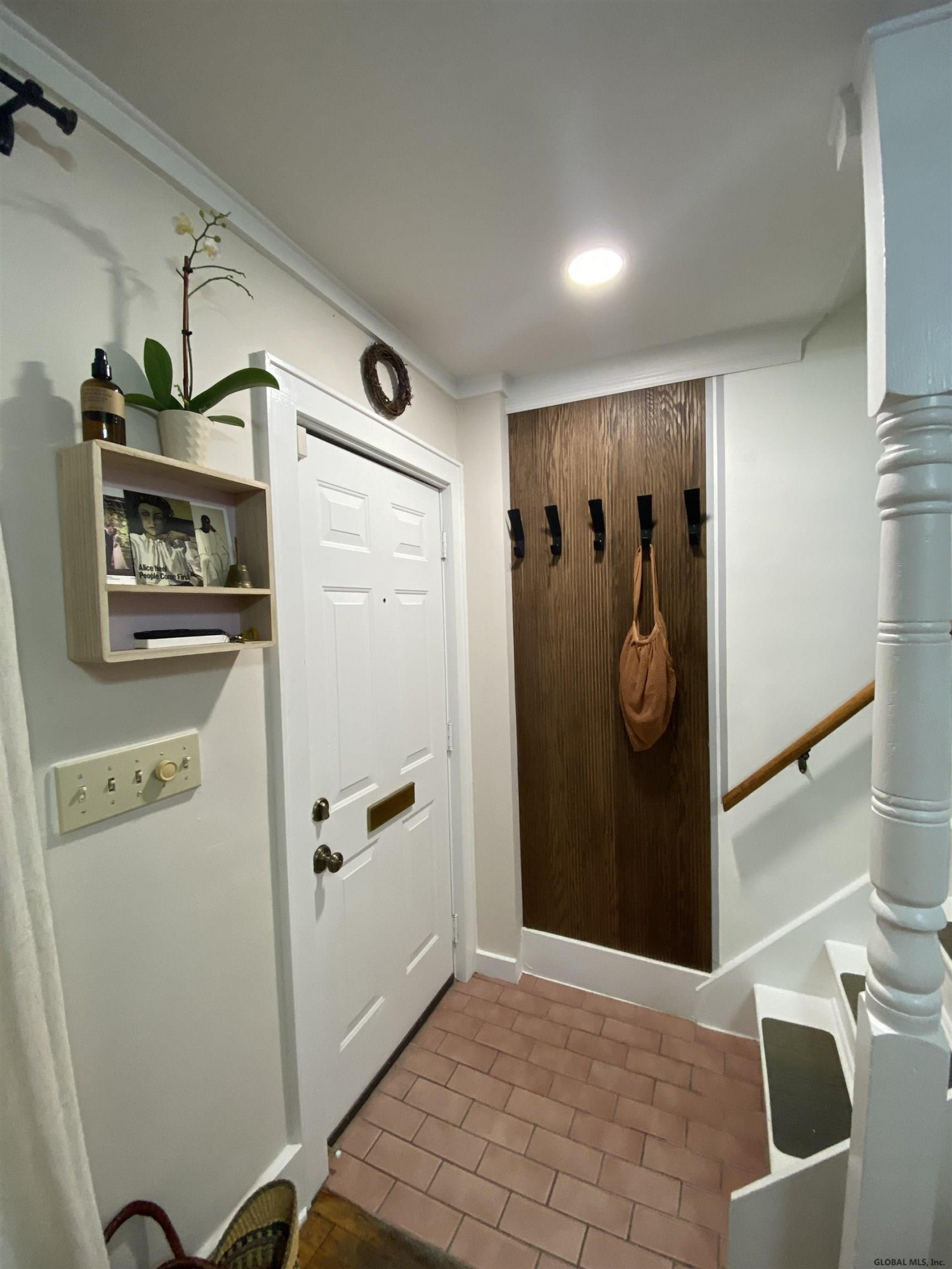 83 Spring Street Albany, NY 12210 - Photo 17 of 38 Photo 17