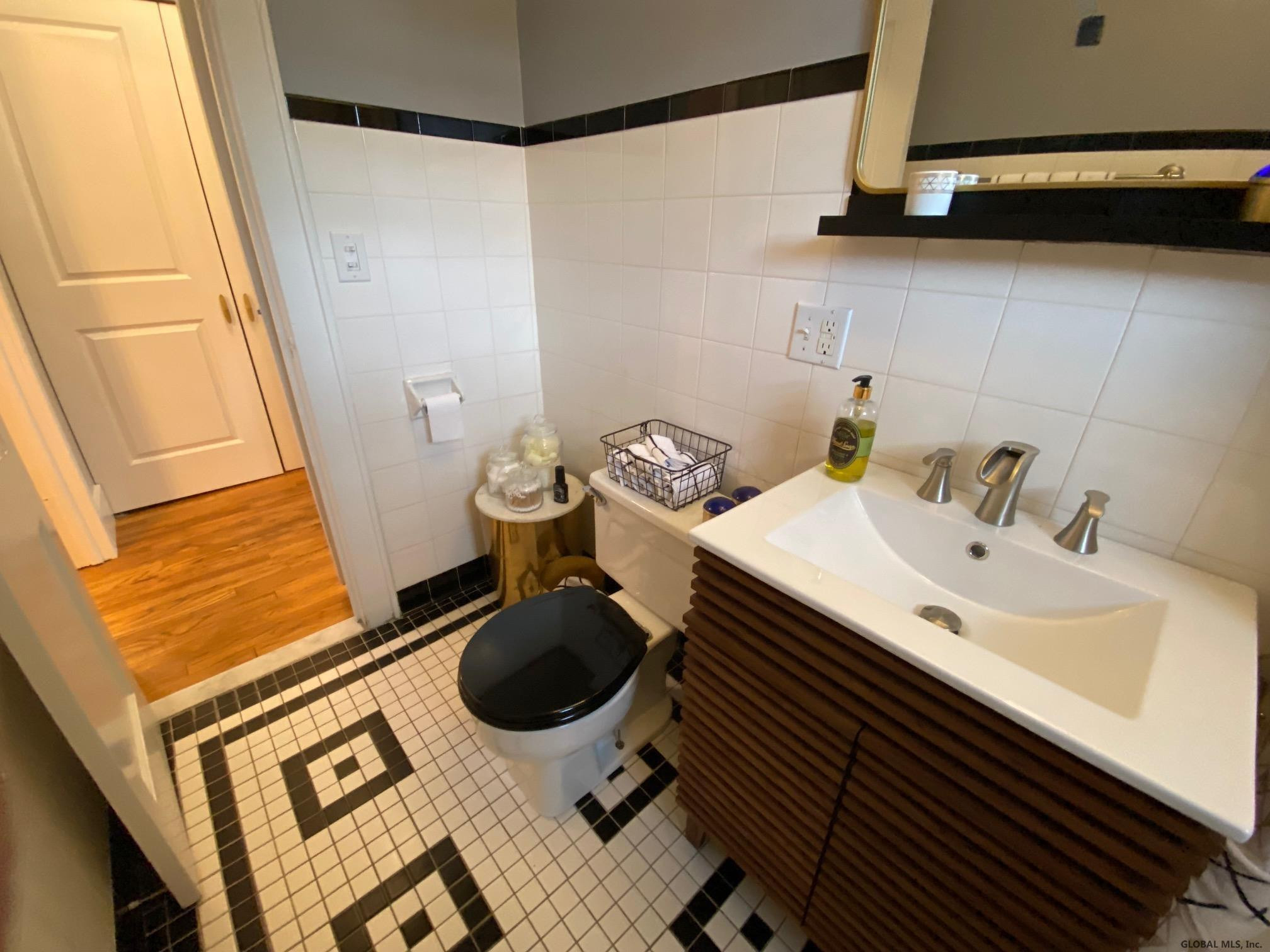 83 Spring Street Albany, NY 12210 - Photo 26 of 38 Photo 28