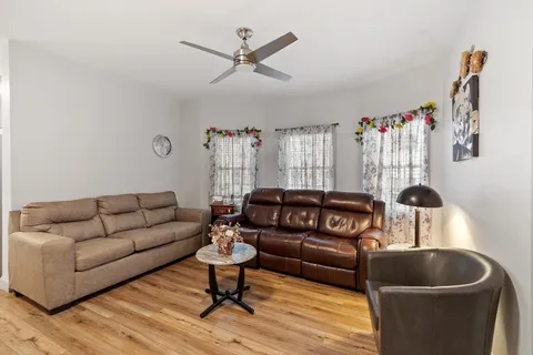 $899,000 | 10 Swan Street, Lawrence, MA 01841