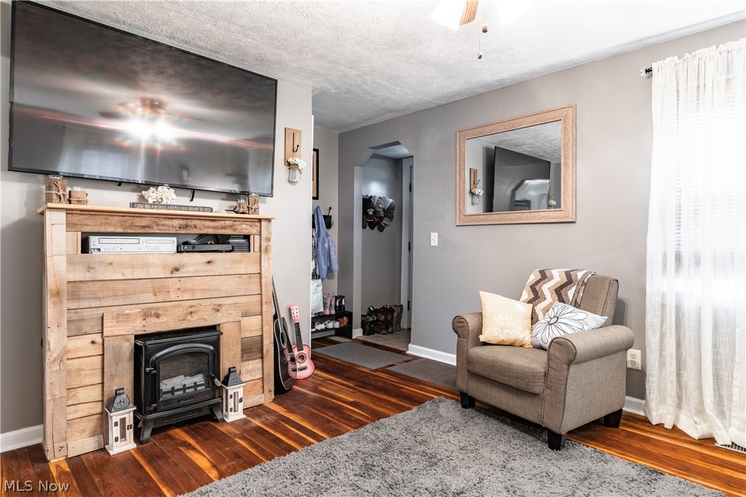 1114 Core Road Parkersburg, WV 26104 - Photo 4 of 22 Gallery Image 4