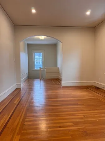 $2,600 | 150 Lancaster Street, Unit 2, Providence, RI 02906