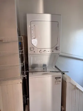 $2,600 | 150 Lancaster Street, Unit 2, Providence, RI 02906
