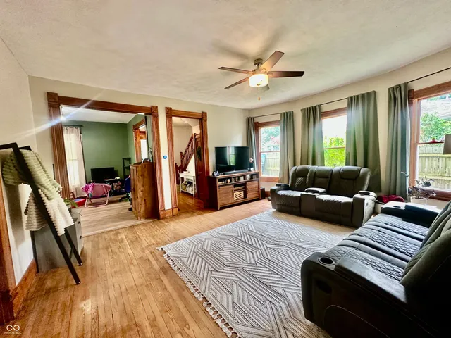 $179,500 | 211 6th Street, Covington, IN 47932