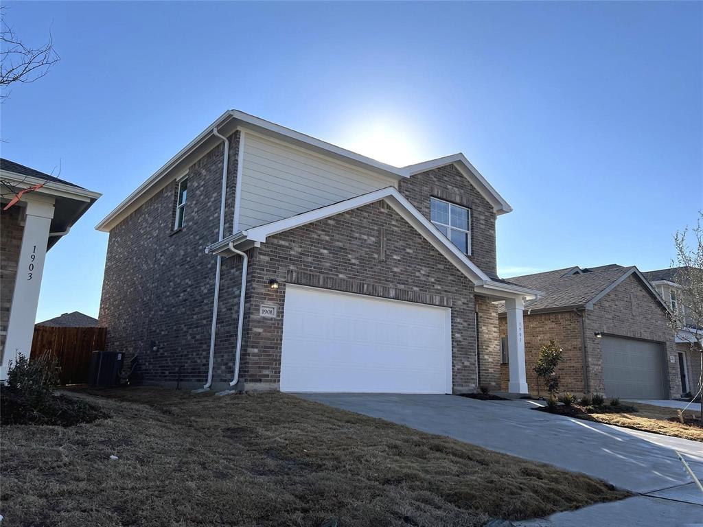 1901 Chapel Hill Road Princeton, TX 75407 - Photo 4 of 37