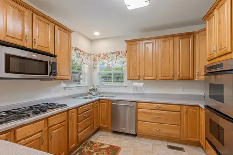 $469,999 | 123 River Downs Boulevard, Murfreesboro, TN 37128