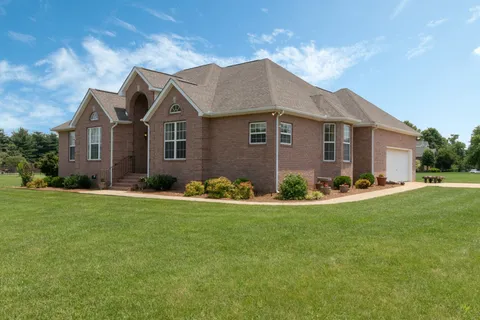 $469,999 | 123 River Downs Boulevard, Murfreesboro, TN 37128