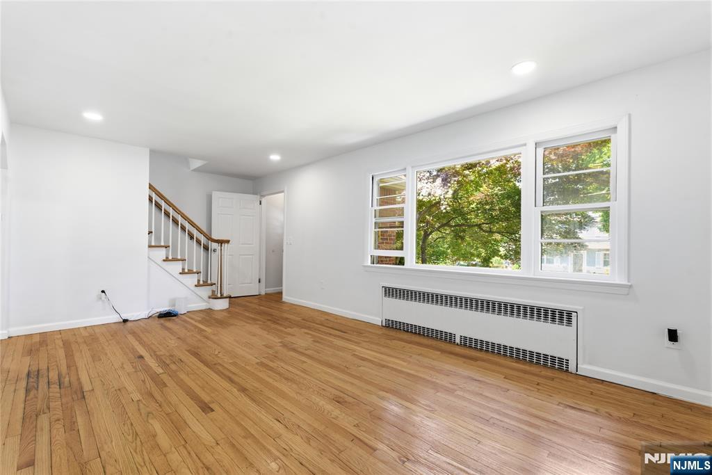 34 Rowland Avenue Hackensack, NJ 07601 - Photo 4 of 34