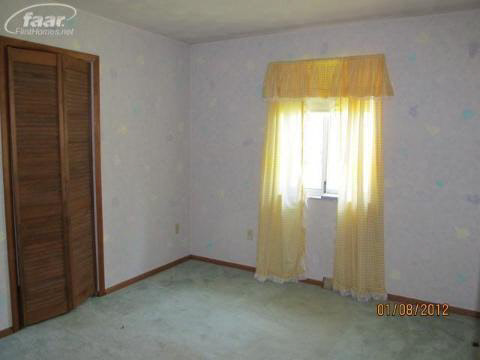 800 Elliott Road Fowlerville, MI 48836 - Photo 9 of 10 20247546-8.JPG