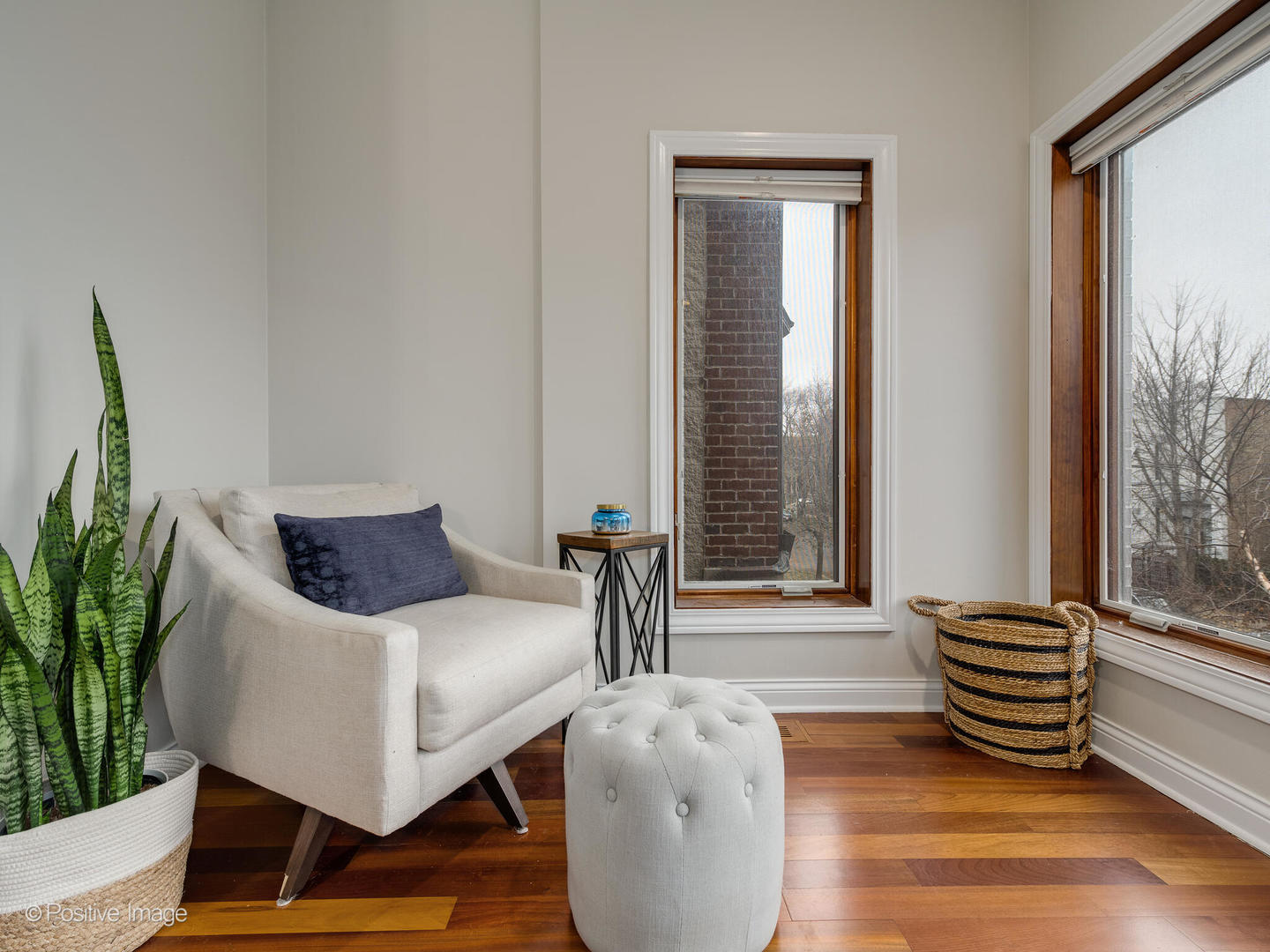 2033 West Crystal Street, Unit 2 Chicago, IL 60622 - Photo 7 of 22 a living room with furniture and wooden floor