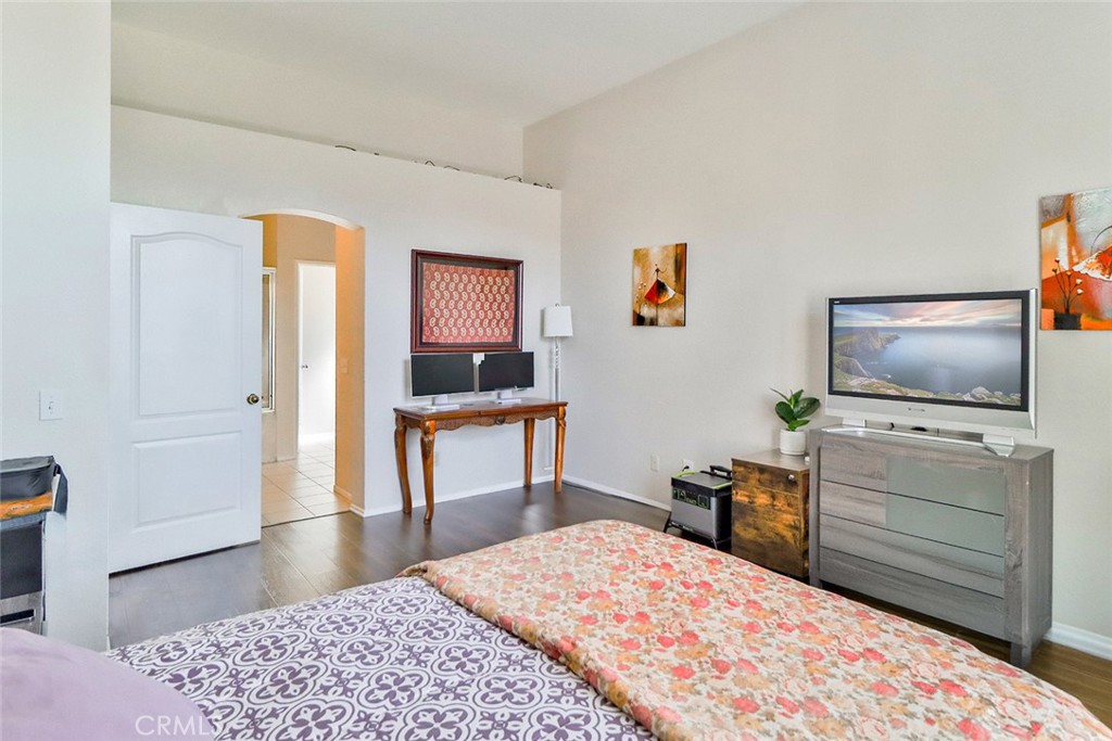 625 Hazelwood Way, Unit A Simi Valley, CA 93065 - Photo 16 of 38