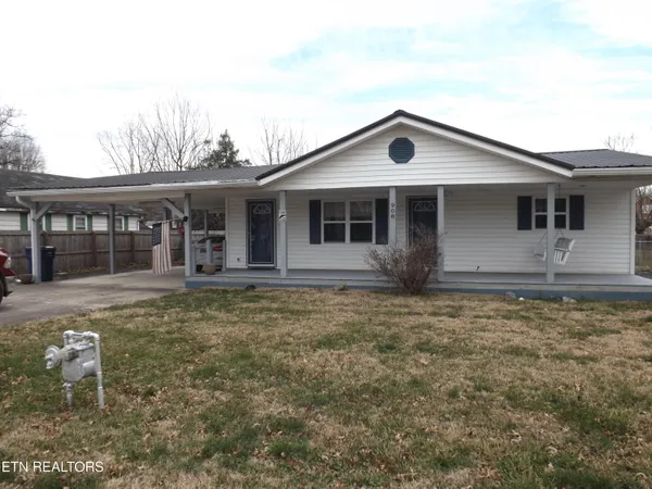 $199,000 | 908 Chester Avenue, Middlesboro, KY 40965